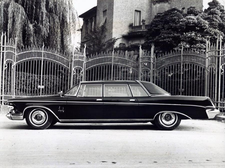  Imperial Crown Limousine 1963 года  (фото 2 из 2)